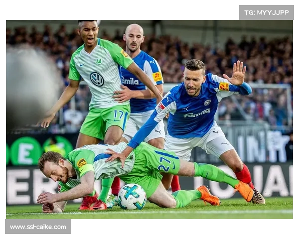 曼联将连战诺丁汉森林与热刺，客场挑战双雄