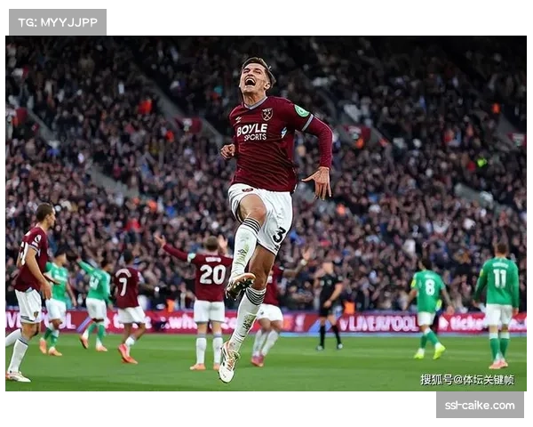 数据指出：英超三月比赛，采用双前锋配置的球队平均进球数高于单前锋阵型